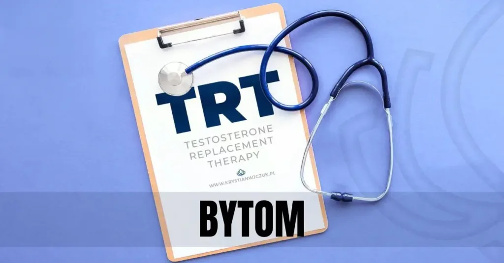 Kartka z napisem "TRT (Testosterone Replacement Therapy)" obok stetoskopu, symbolizująca terapię testosteronem w Bytomiu.